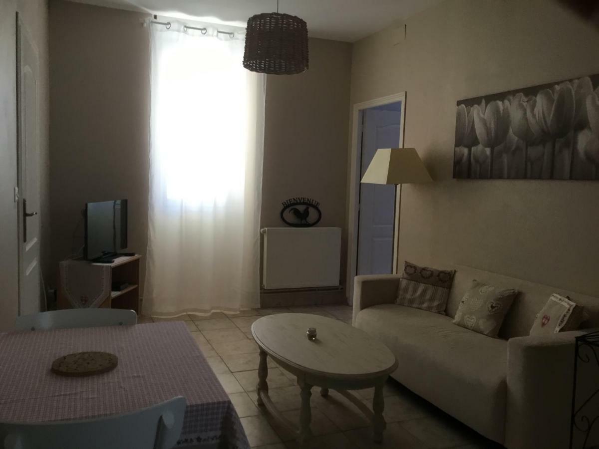 Le Gite De La Cure Apartment Pessac-sur-Dordogne ภายนอก รูปภาพ